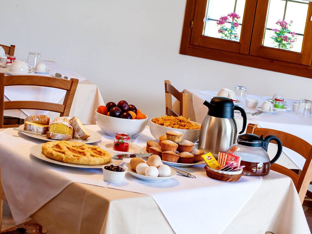 Agriturismo Crocerone Bassano del Grappa Luaran gambar