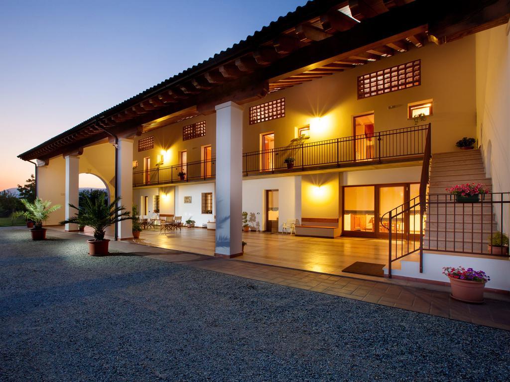 Agriturismo Crocerone Bassano del Grappa Luaran gambar