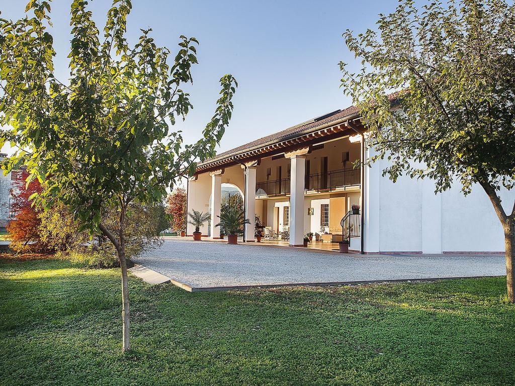 Agriturismo Crocerone Bassano del Grappa Luaran gambar